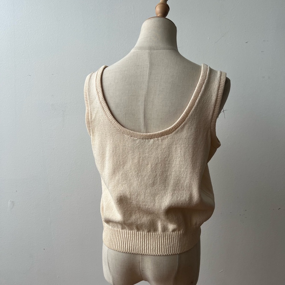 ST. JOHN Vintage Scoop Neck Ivory Cropped Knit Tank Womens Medium - Picture 4 of 7